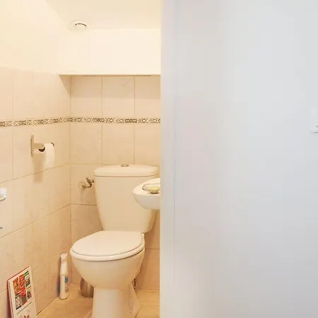 Hébergement de vacances Four Bedroom Holiday In *