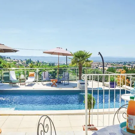 Four Bedroom Holiday In *